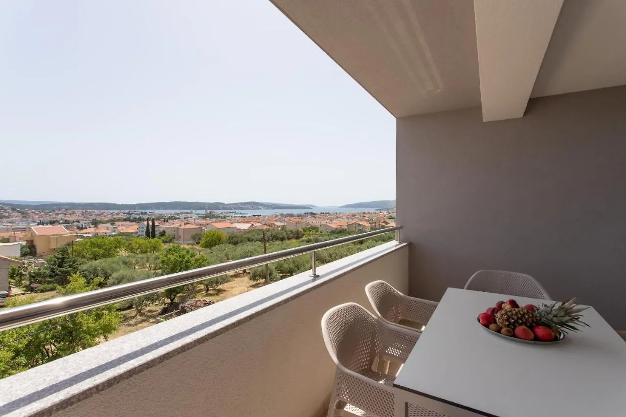 Apartments Top Hill Trogir 0*,  Croatia