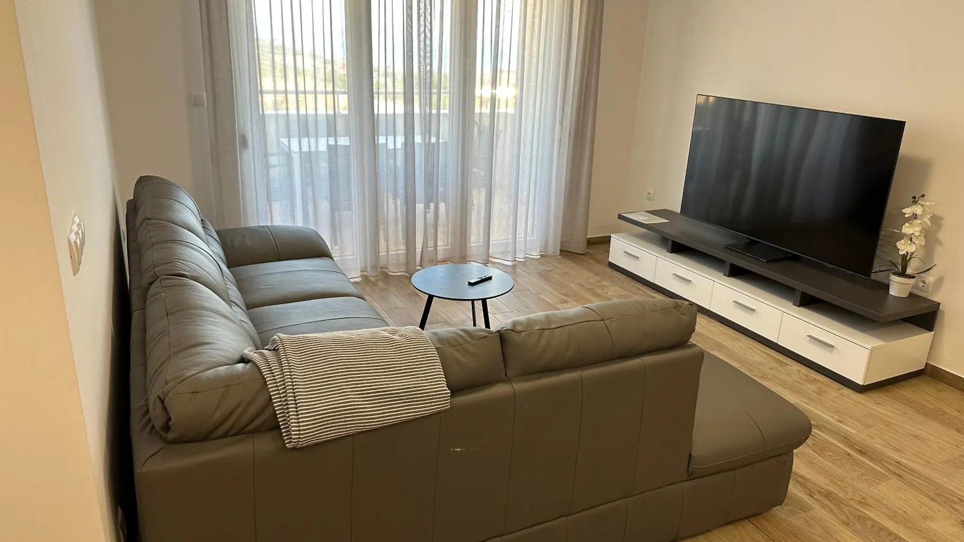 Apartments Top Hill Trogir 0*,